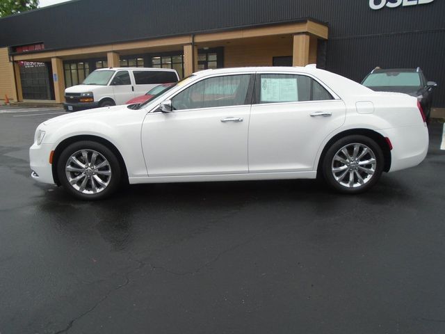 2018 Chrysler 300 Limited