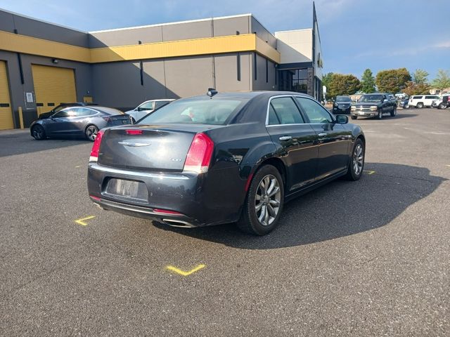 2018 Chrysler 300 Limited