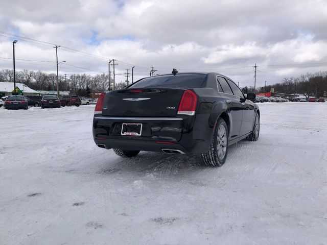 2018 Chrysler 300 Limited