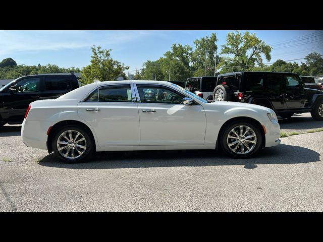 2018 Chrysler 300 Limited