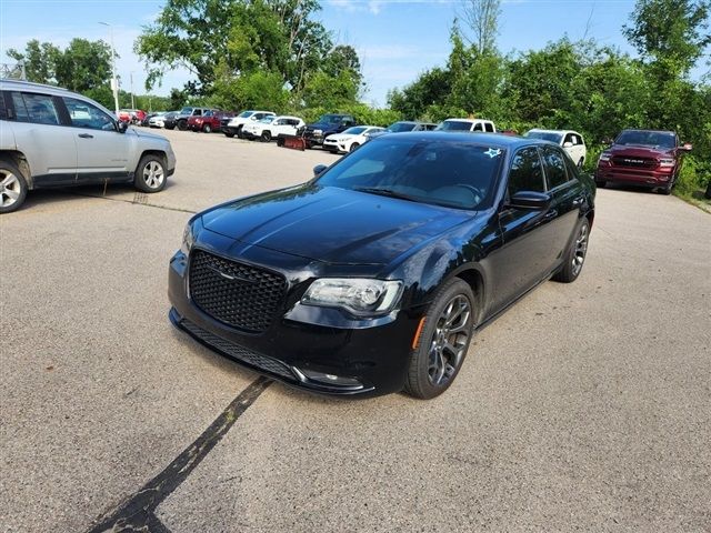 2018 Chrysler 300 300S