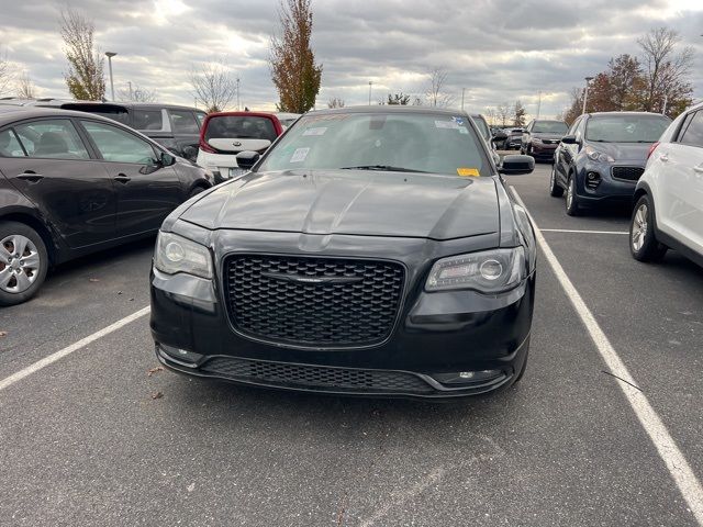 2018 Chrysler 300 300S