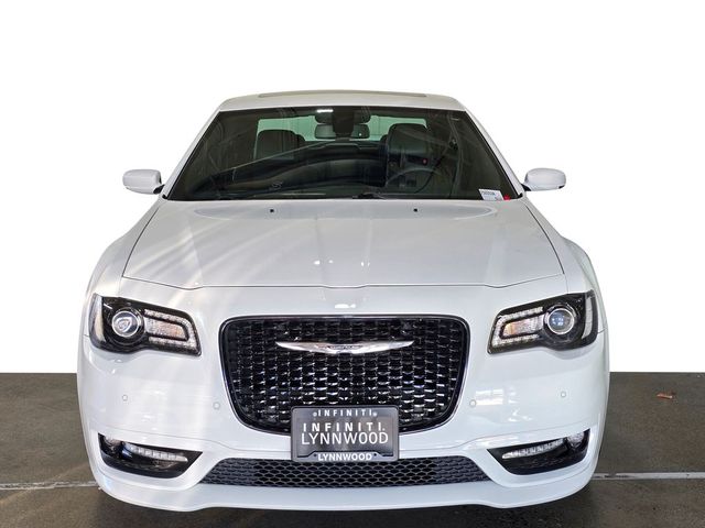 2018 Chrysler 300 300S