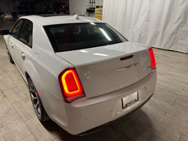 2018 Chrysler 300 300S