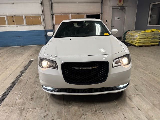 2018 Chrysler 300 300S