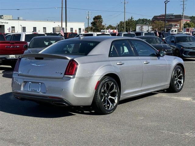 2018 Chrysler 300 300S