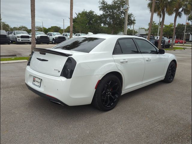 2018 Chrysler 300 300S