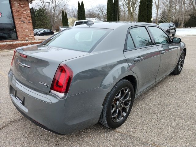 2018 Chrysler 300 300S