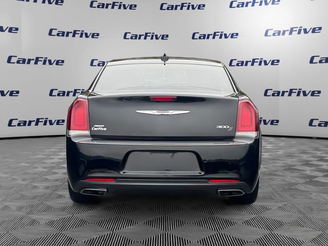 2018 Chrysler 300 300S