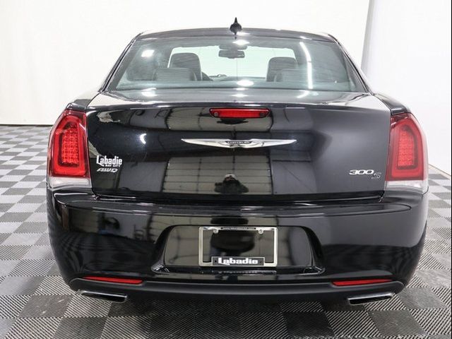 2018 Chrysler 300 300S