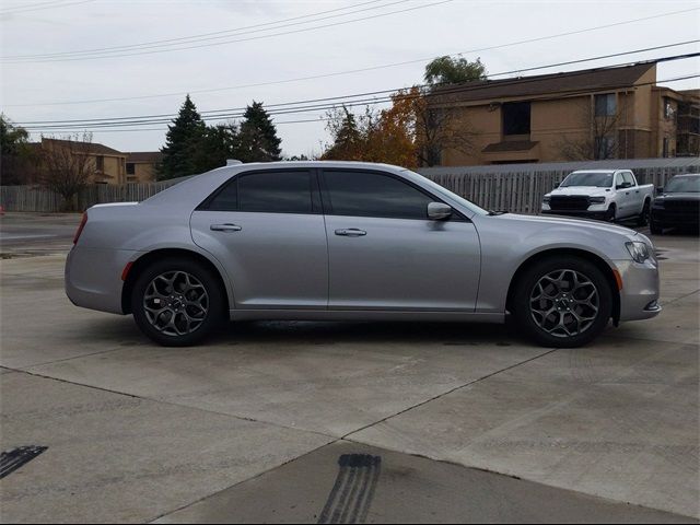 2018 Chrysler 300 300S