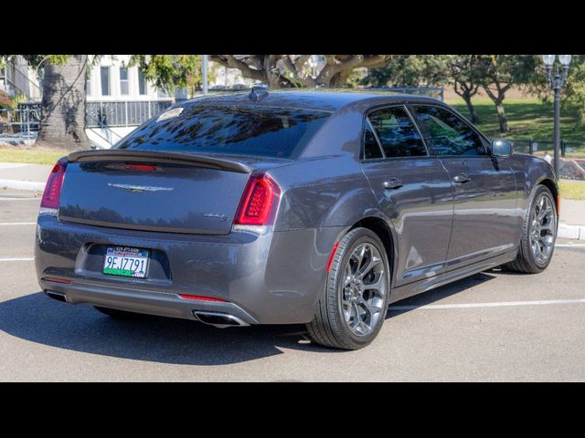 2018 Chrysler 300 300S