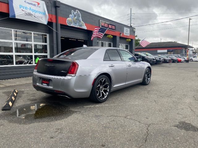 2018 Chrysler 300 300S