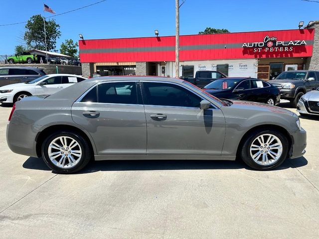 2018 Chrysler 300 Touring L