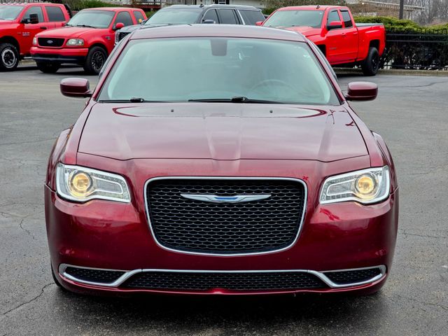 2018 Chrysler 300 Touring