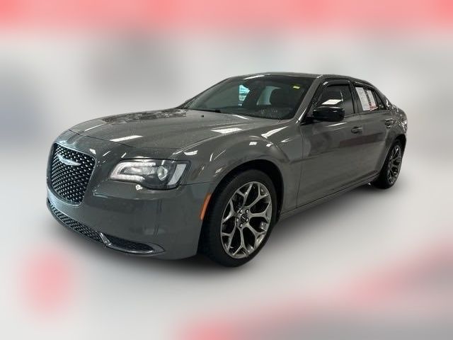 2018 Chrysler 300 Touring