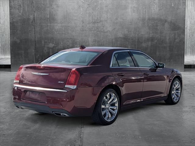 2018 Chrysler 300 Touring