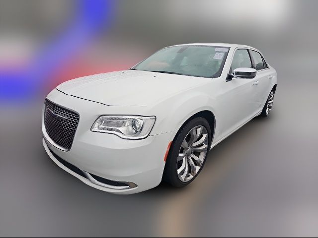 2018 Chrysler 300 Touring