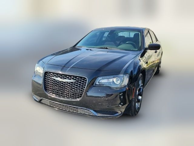 2018 Chrysler 300 Touring