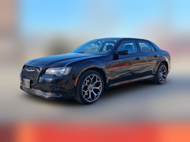 2018 Chrysler 300 Touring