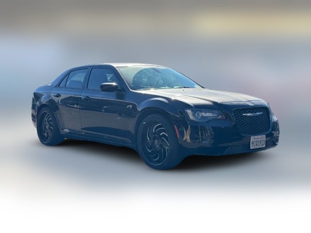 2018 Chrysler 300 Touring