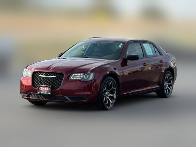 2018 Chrysler 300 Touring