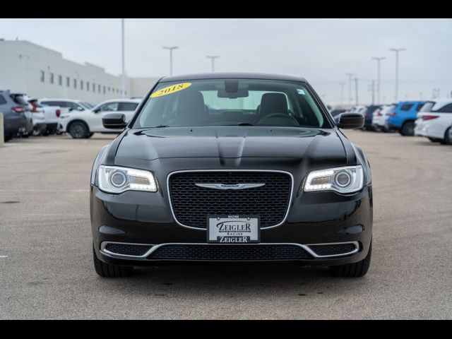 2018 Chrysler 300 Touring L