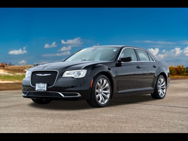 2018 Chrysler 300 Touring L