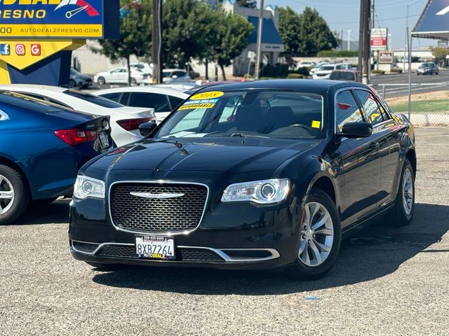 2018 Chrysler 300 Touring