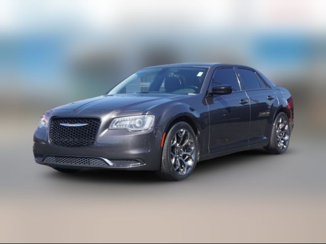 2018 Chrysler 300 Touring