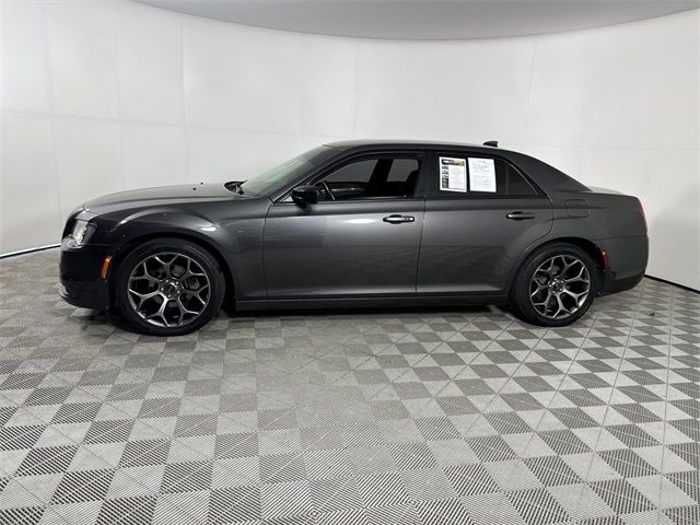 2018 Chrysler 300 Touring