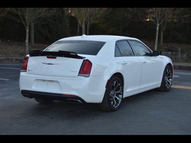 2018 Chrysler 300 Touring