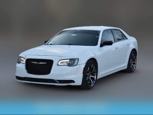 2018 Chrysler 300 Touring