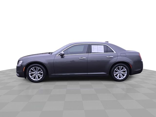 2018 Chrysler 300 Touring