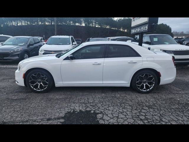 2018 Chrysler 300 Touring