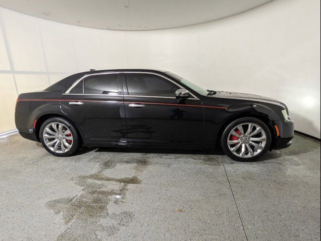 2018 Chrysler 300 Touring L