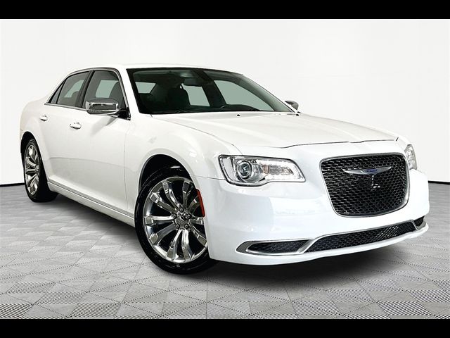 2018 Chrysler 300 Touring