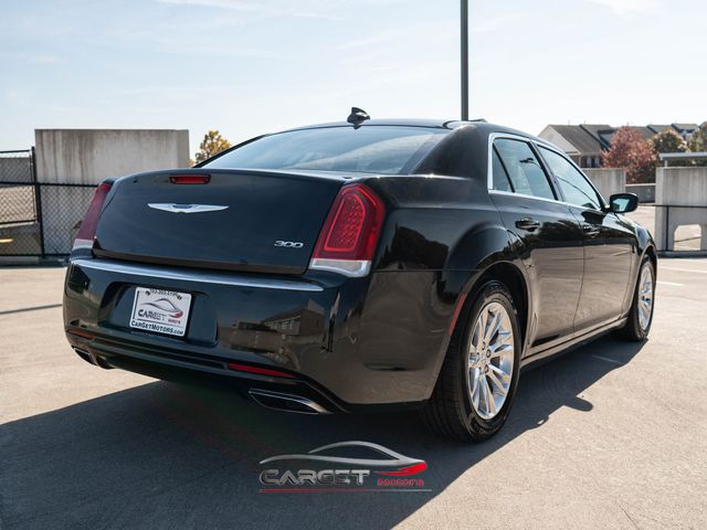 2018 Chrysler 300 Touring