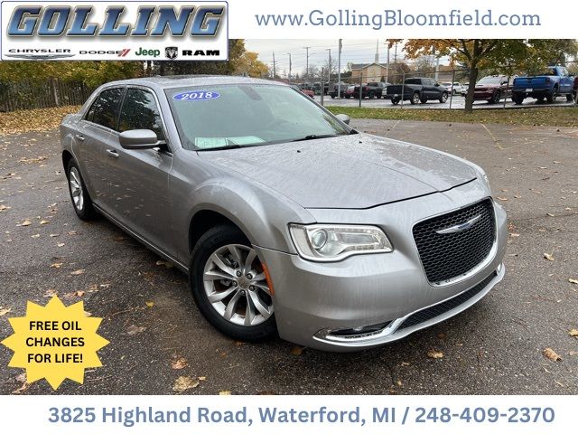 2018 Chrysler 300 Touring