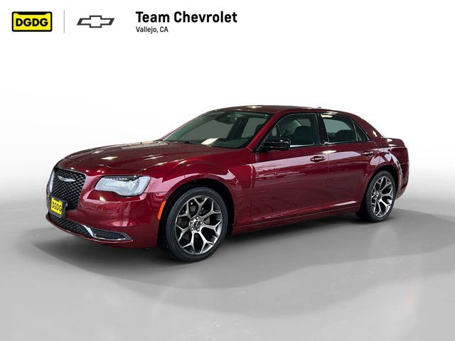 2018 Chrysler 300 Touring