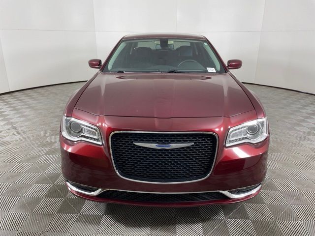 2018 Chrysler 300 Touring L