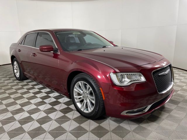 2018 Chrysler 300 Touring L