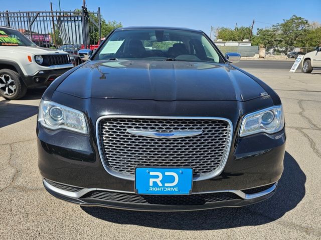 2018 Chrysler 300 Touring