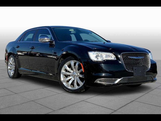 2018 Chrysler 300 Touring