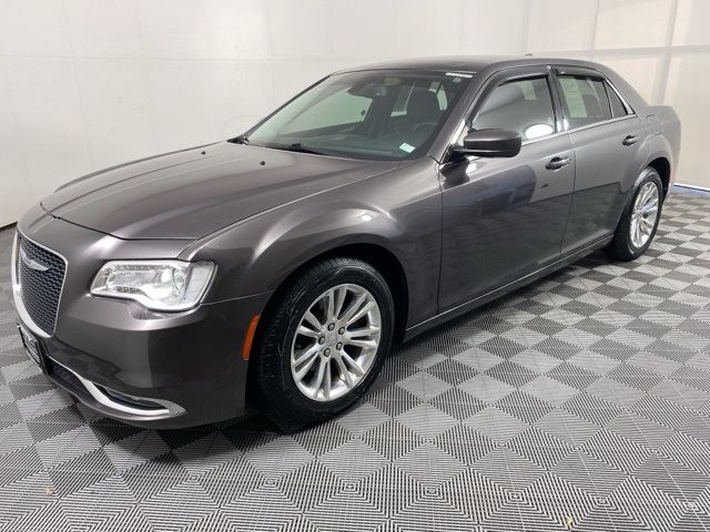 2018 Chrysler 300 Touring