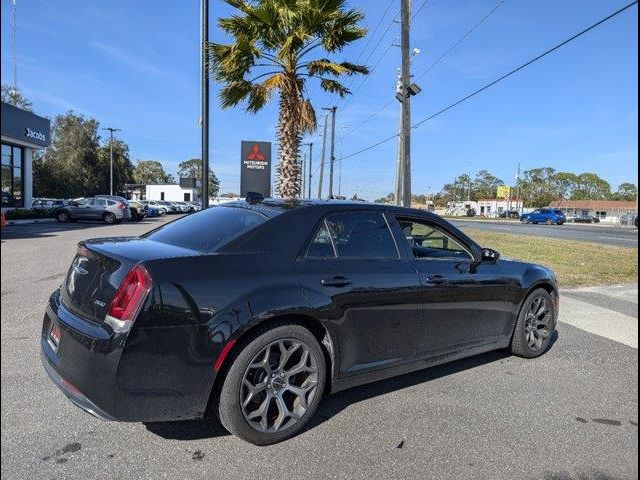 2018 Chrysler 300 Touring