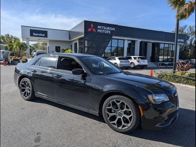 2018 Chrysler 300 Touring