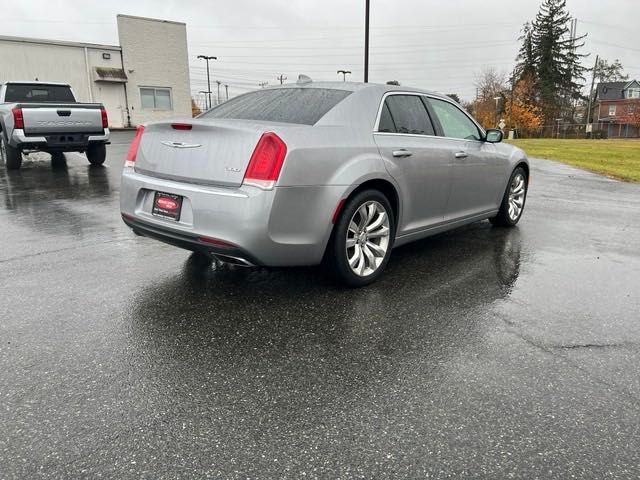 2018 Chrysler 300 Touring L