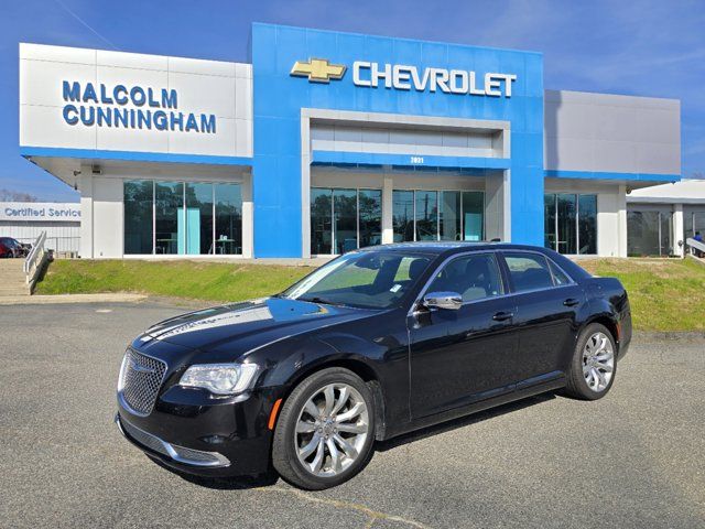 2018 Chrysler 300 Touring