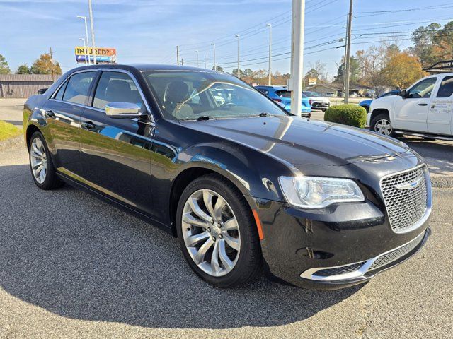 2018 Chrysler 300 Touring